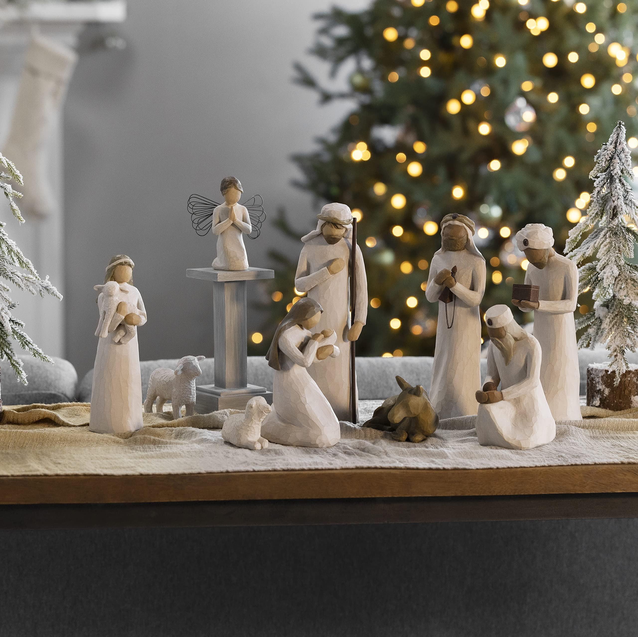 Willow Tree Nativity Starter Figures with The Three Wisemen Plus Angel, 11-Piece Set - Image 6